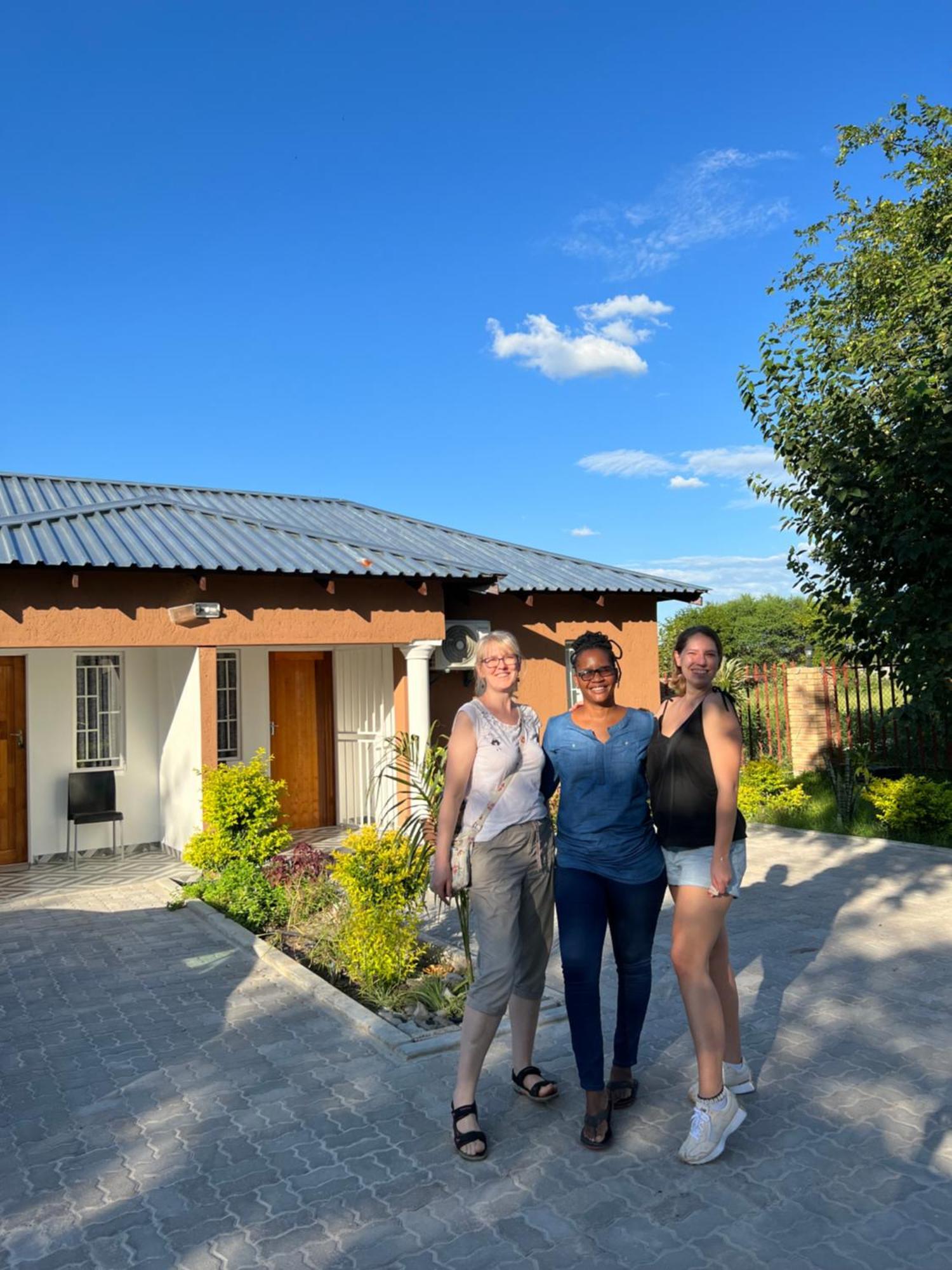 Jayla Homestay Maun ภายนอก รูปภาพ